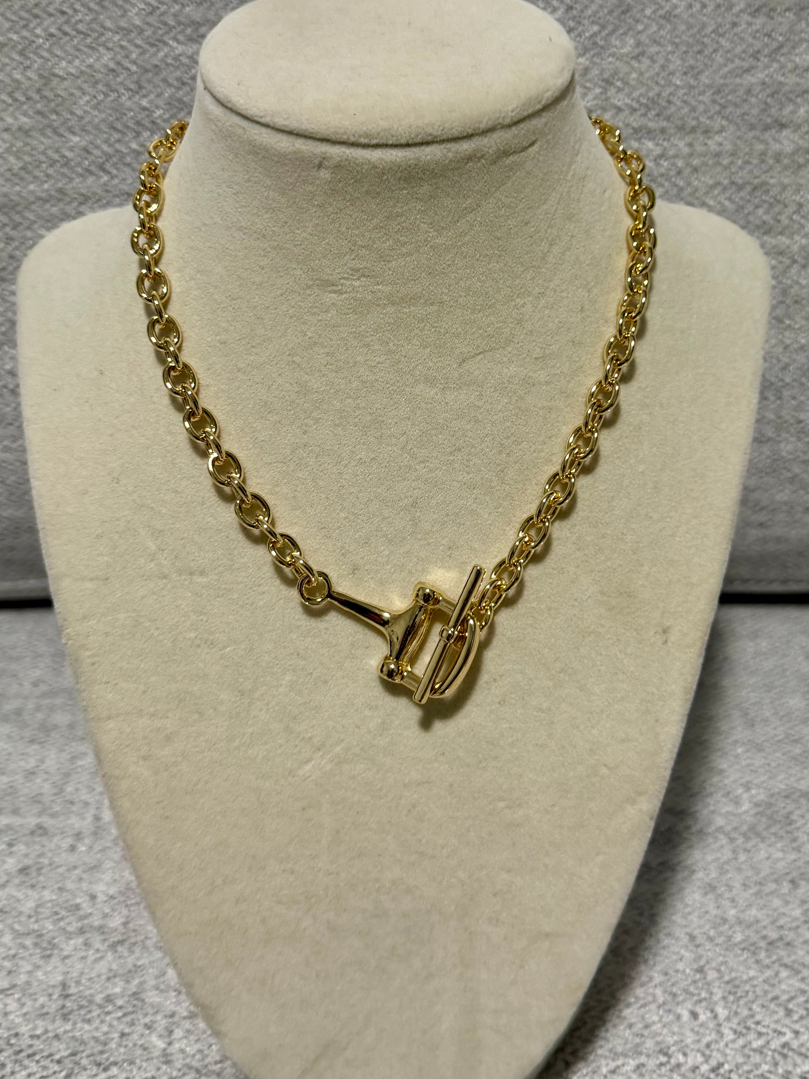 Gold Toggle Clasp Chain Necklace