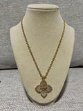 Mother of Pearl Flower Pendant Rope Chain Necklace
