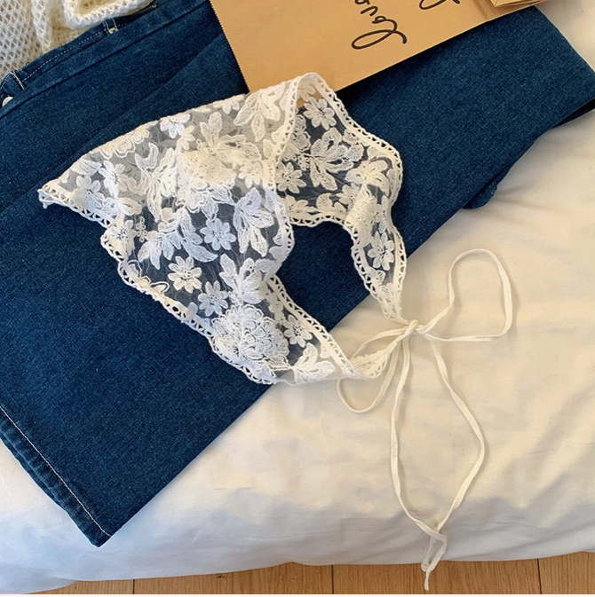Beige Lace Triangle Headscarf