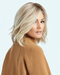Simmer•Pale Golden Honey•Rachel Welch