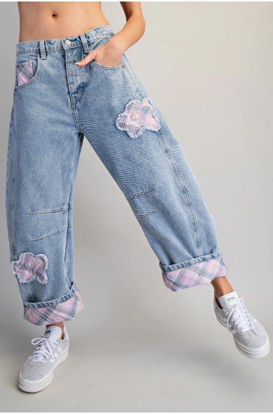 Floral Patch Plaid Contrast Barrel Jeans