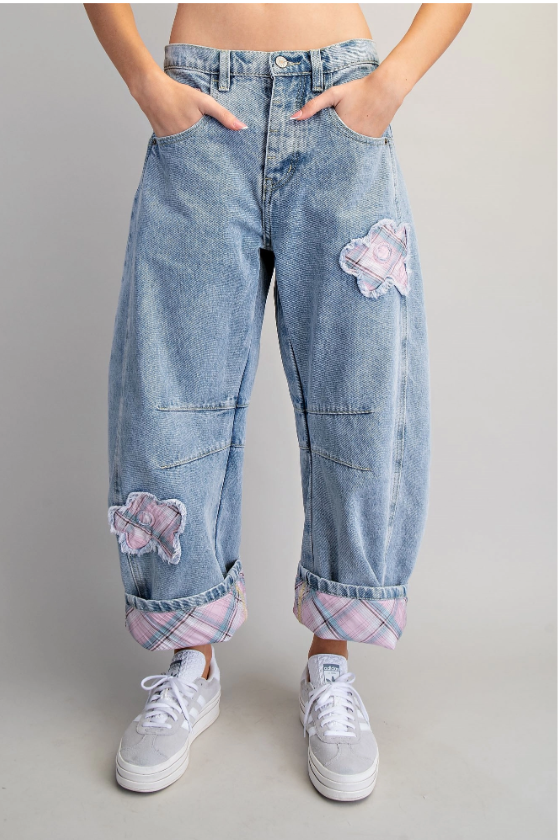 Floral Patch Plaid Contrast Barrel Jeans