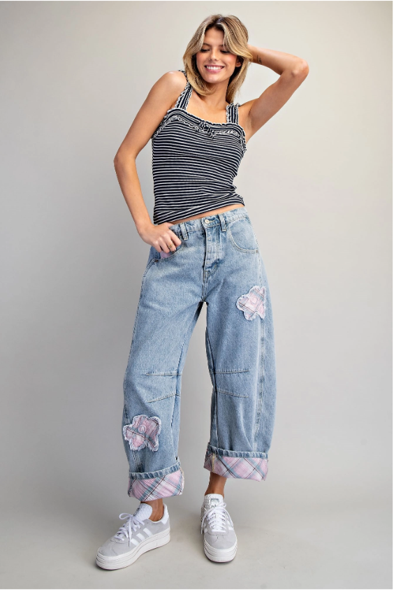 Floral Patch Plaid Contrast Barrel Jeans