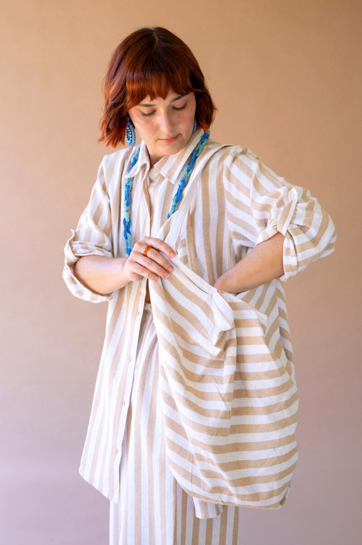 Striped vacation set - model with bag