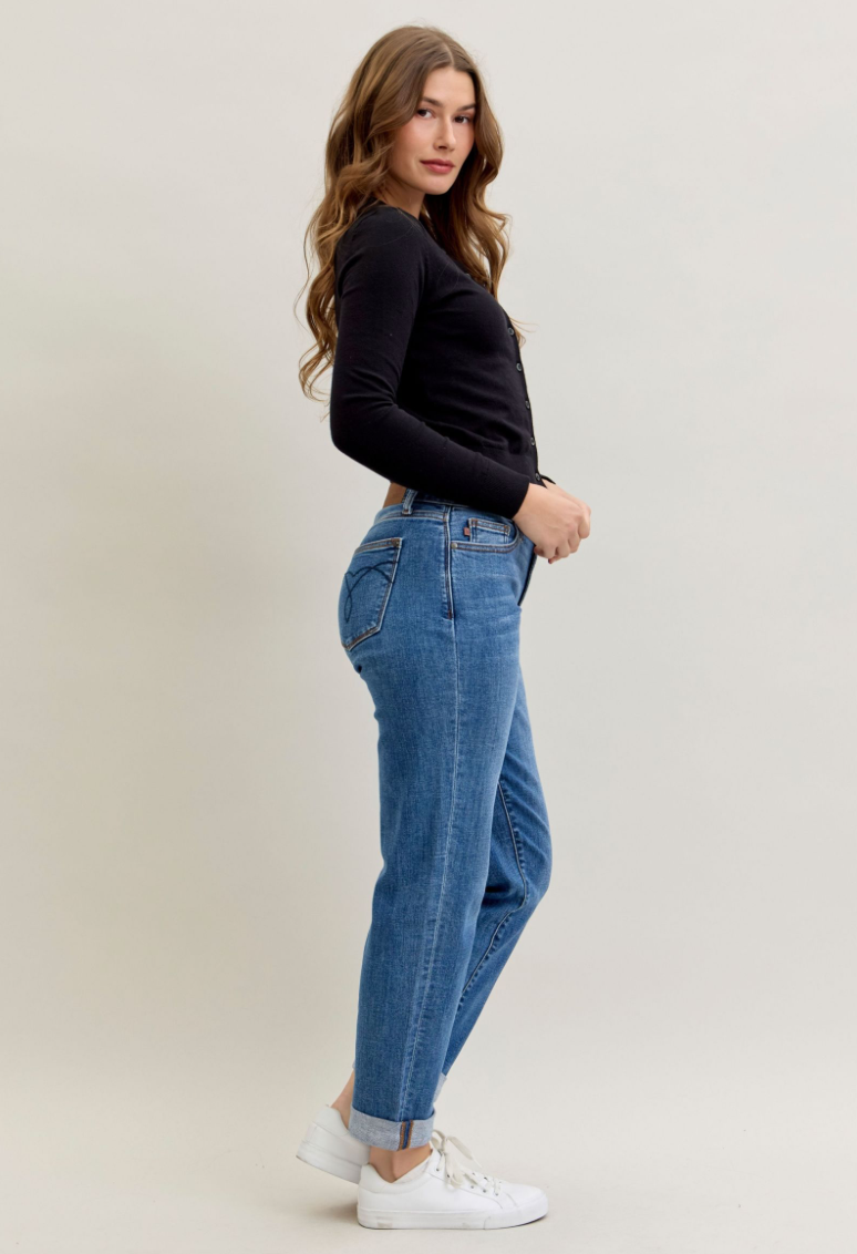 Judy Blue Boyfriend Classic Cuffed Jeans - styled full look