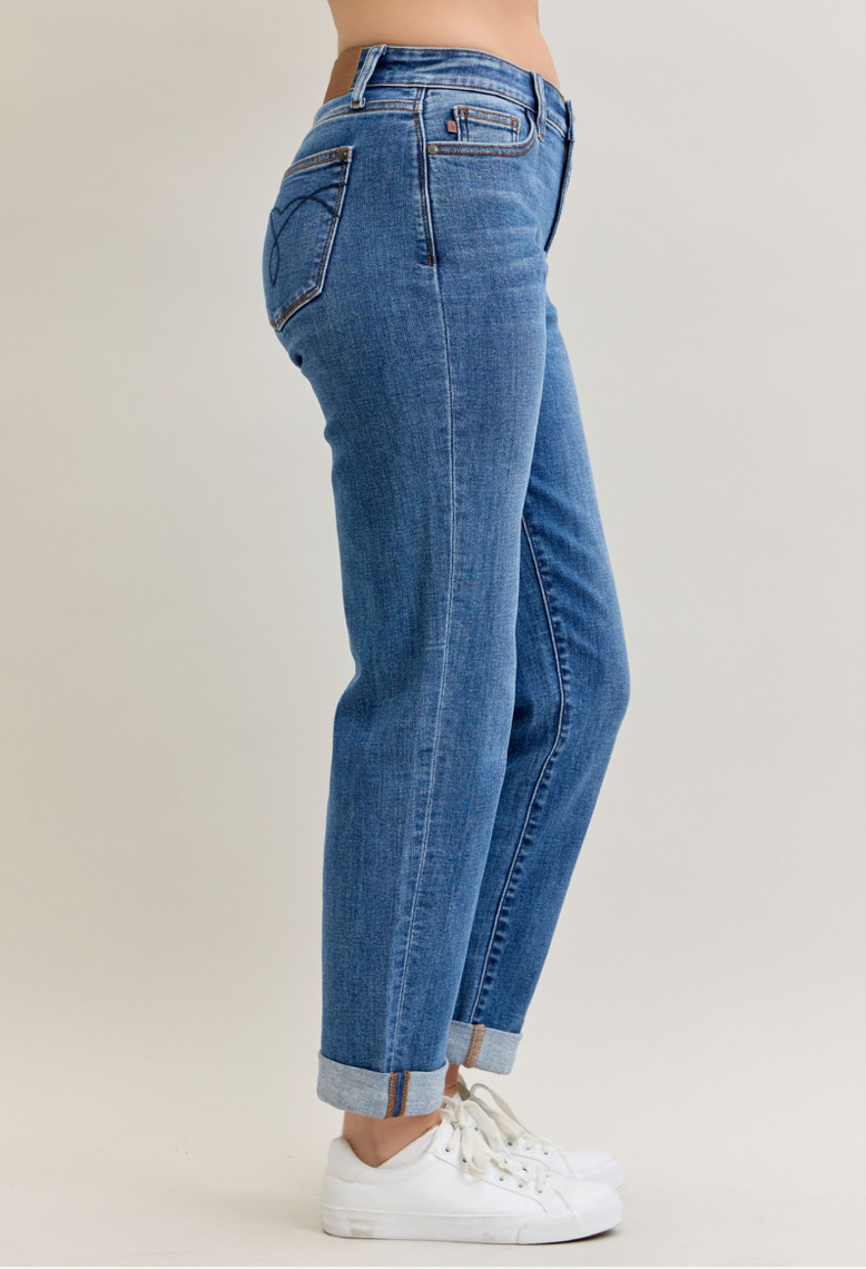 Judy Blue Boyfriend Classic Cuffed Jeans - back pocket detail