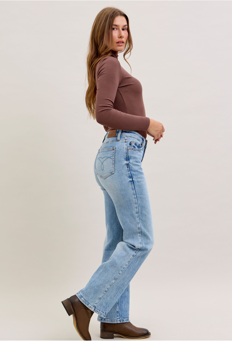 Judy Blue Rigid Magic Straight Jeans - angled side view