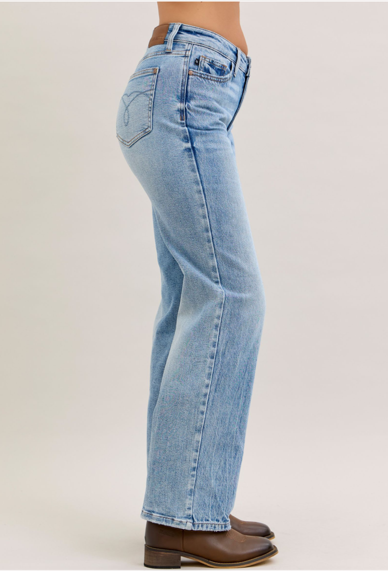 Judy Blue Rigid Magic Straight Jeans - hem and boot detail