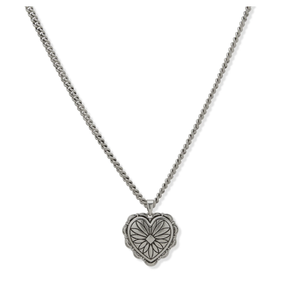Scalloped Heart Necklace