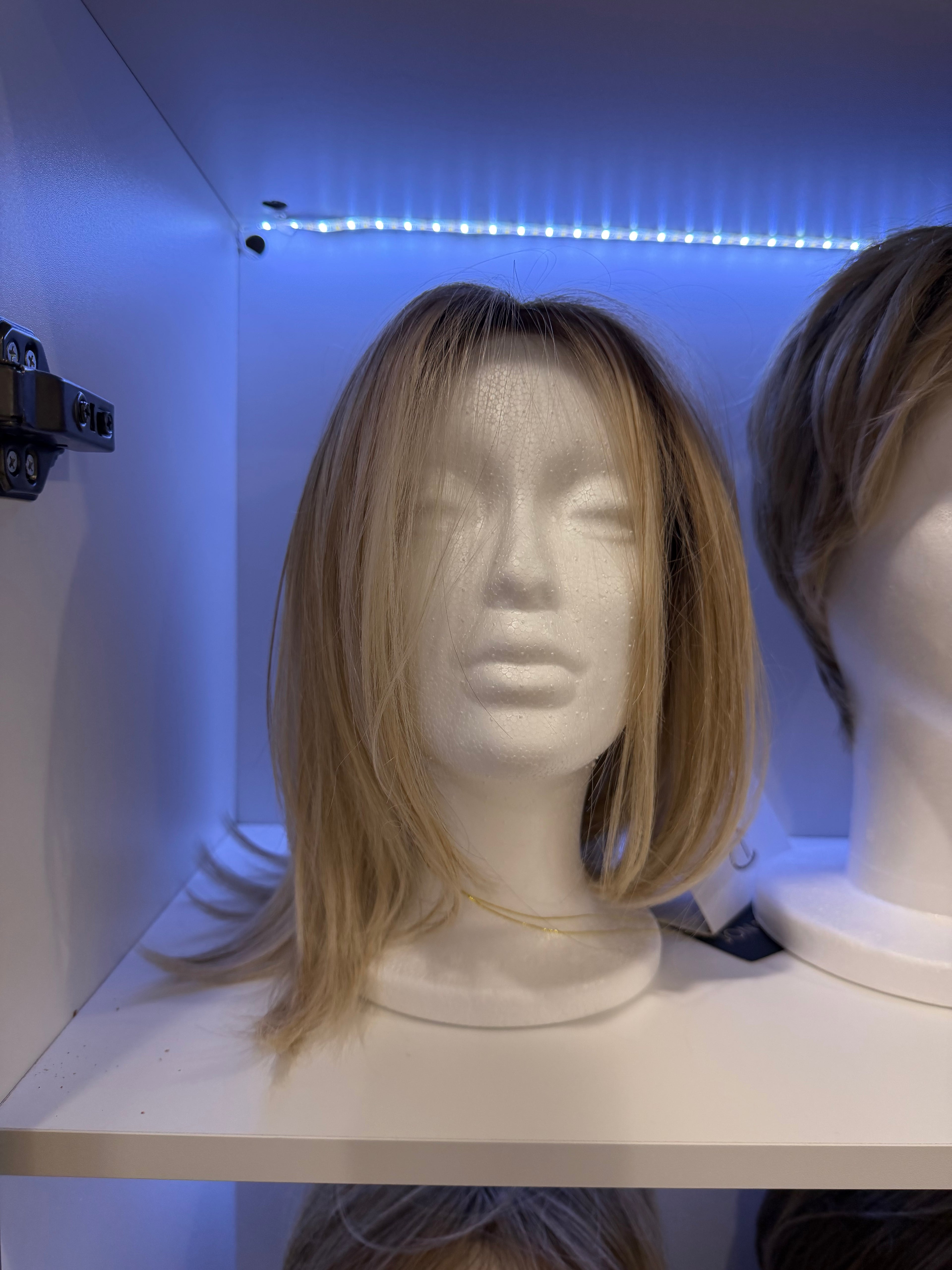 Haute•Palm Springs Blonde•Jon Renau•Bob Wig